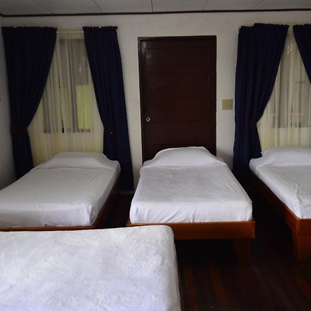 Hotel Sierpe River- Oleaje Sereno Buitenkant foto