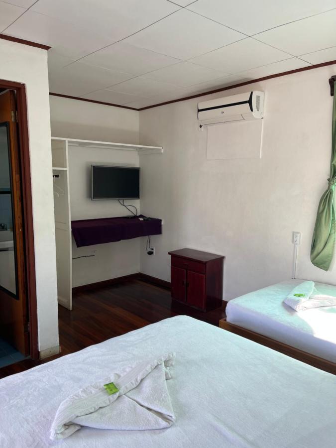 Hotel Sierpe River- Oleaje Sereno Buitenkant foto